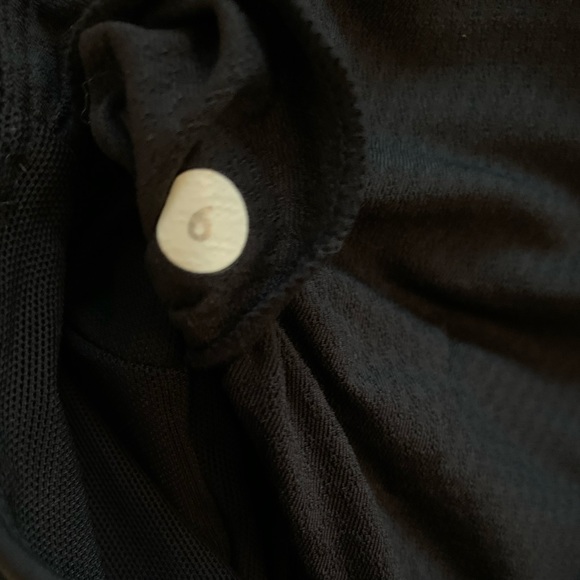 Lululemon Deep Breath Tank - Picture 5 of 5